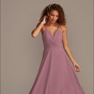 SPAGHETTI STRAP FULL SKIRT BRIDESMAID DRESS
F20064
